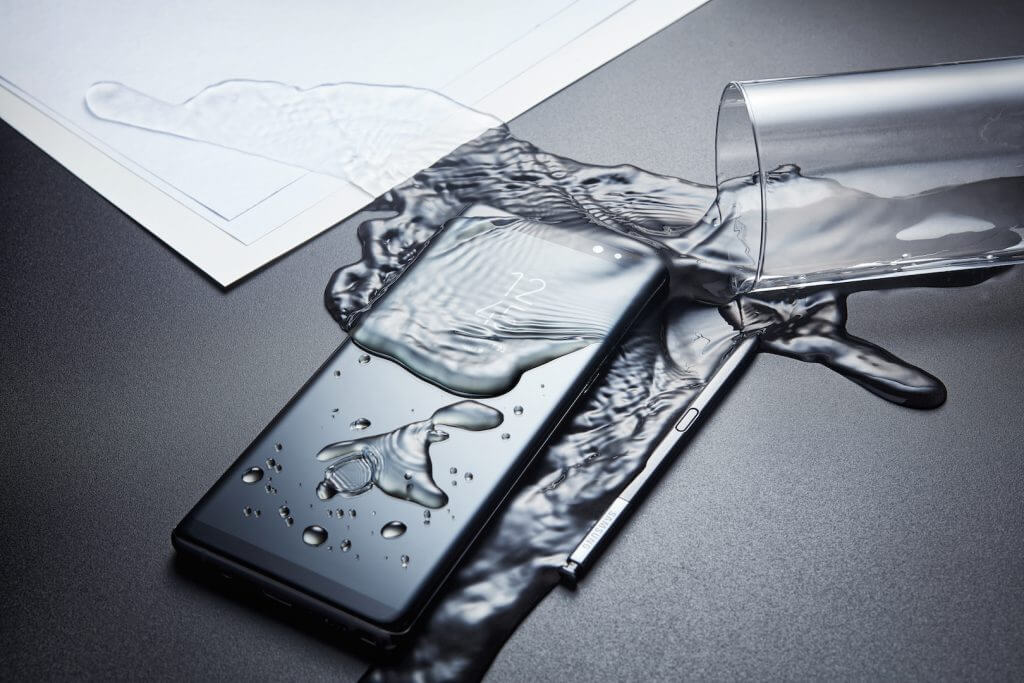 Samsung Galaxy Note 8 Resiste all'acqua